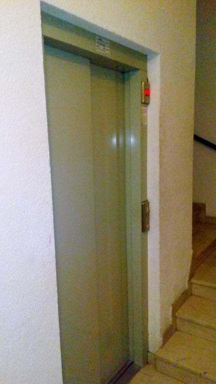 Apartment Viktor,Parking Осієк Екстер'єр фото