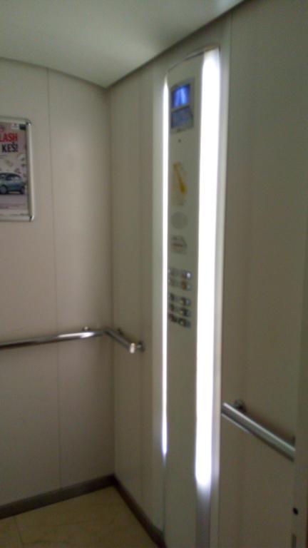 Apartment Viktor,Parking Осієк Екстер'єр фото